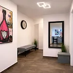 Appartement Wohnen Am Fluss Im Donaublick - Garten, Cafe & Wlan, Self-checkin, Parkplatz, Fuer 4 Gaeste *