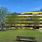 Wohnen Am Fluss Im Donaublick - Garten, Cafe & Wlan, Self-checkin, Parkplatz, Fuer 4 Gaeste Linz